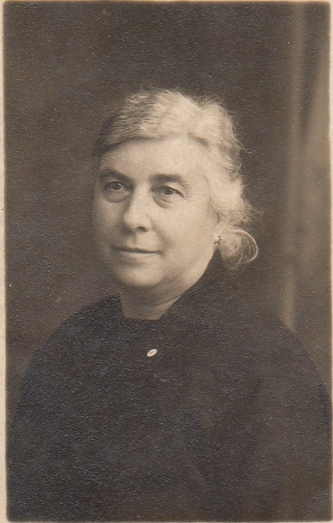 Francisca Torrus, mare del poeta