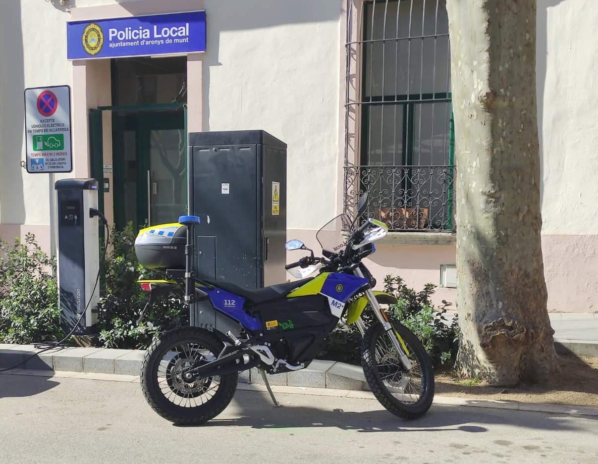 Nova moto elèctrica Policia Local