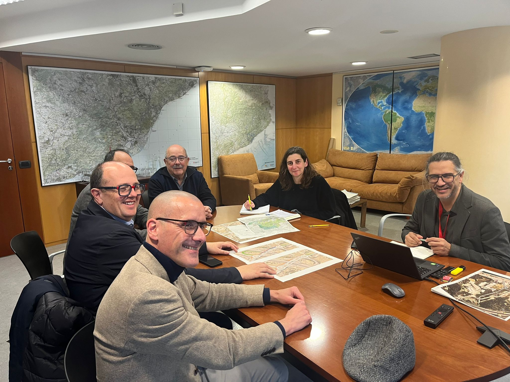 Nova reunió per avançar en les rotondes de la C-32